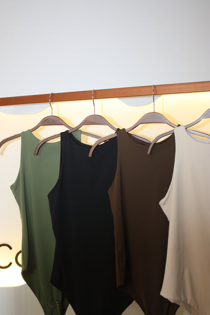 Body Aurora feminino 1 ombro elegante e moderno