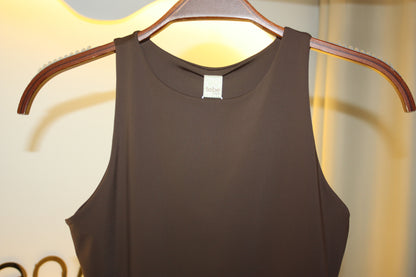 body-aurora-elegante-minimalista.