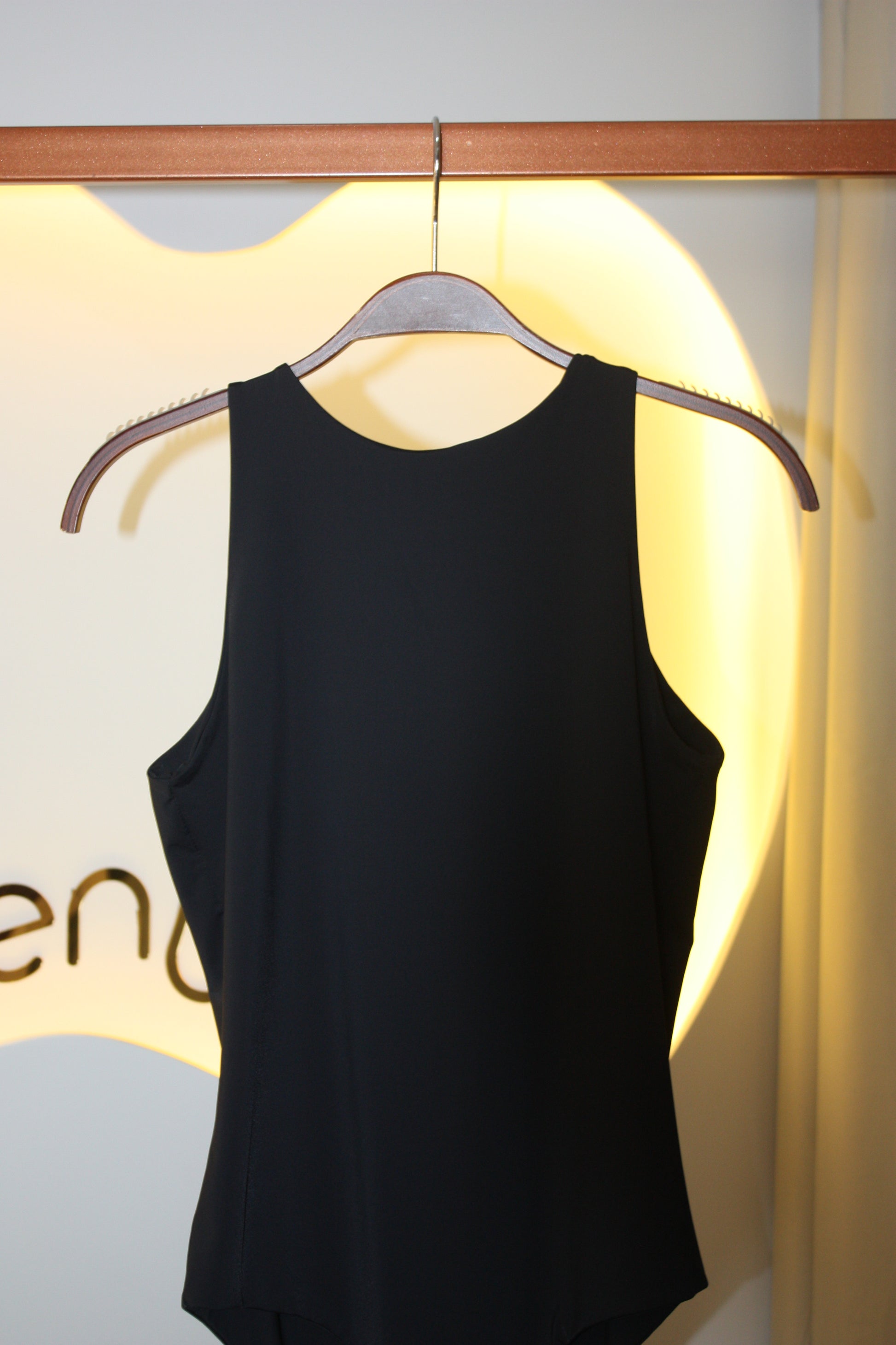 Body Aurora casuais e produção noturna