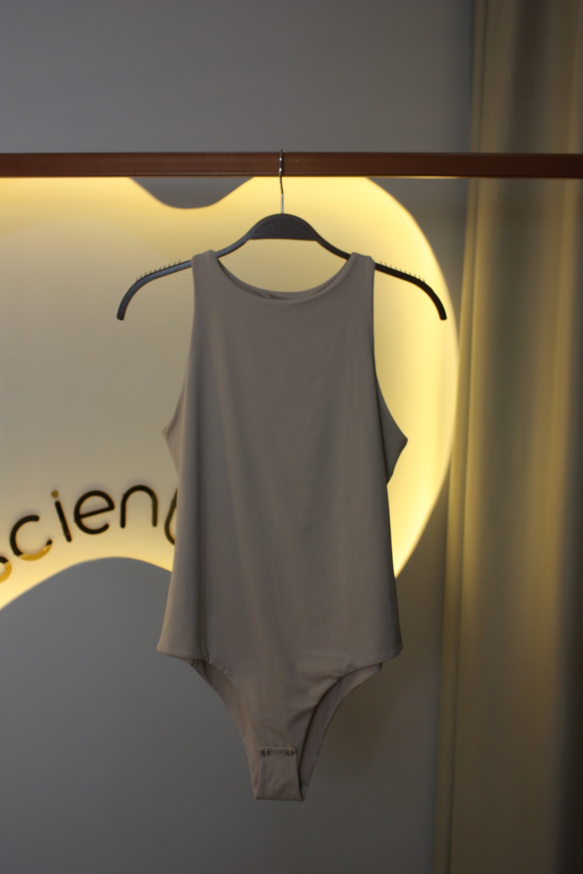 Body Aurora versátil ideal para diferentes ocasiões