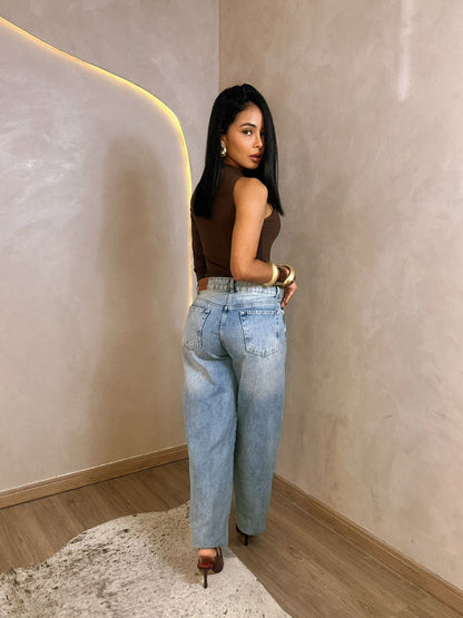 Look casual feminino com Body Luna 1 Ombro preto